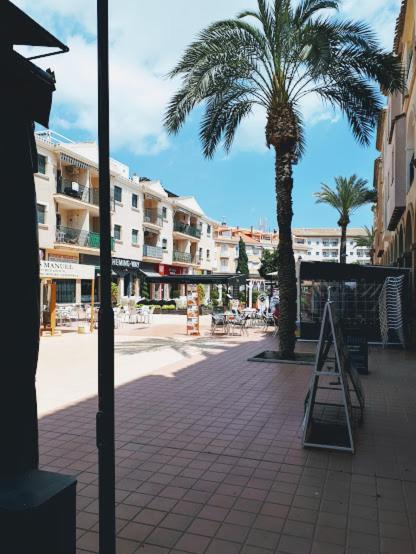 Sheron'S Apartment Los Alcázares Екстериор снимка